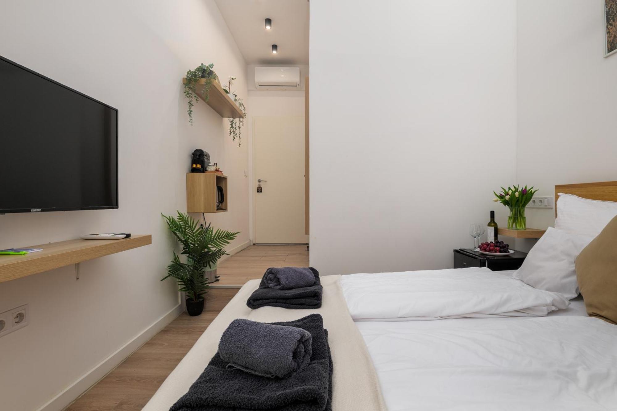 בודפשט Ak7 Boutique Suites מראה חיצוני תמונה